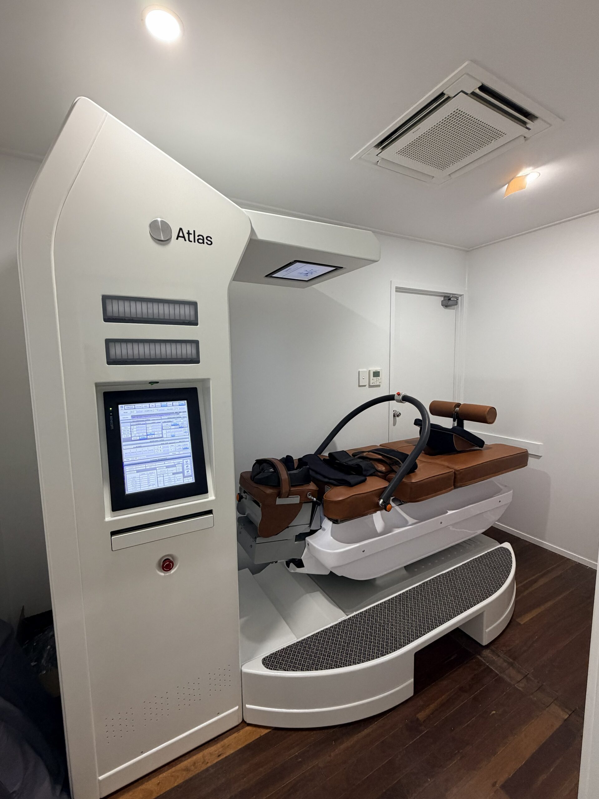 Spinal Decompression, sciatic relief